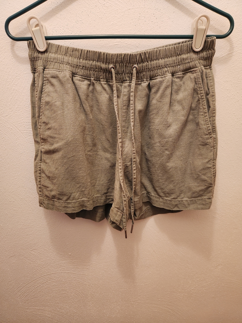 GAP Olive Green Linen Drawstring Shorta Size M